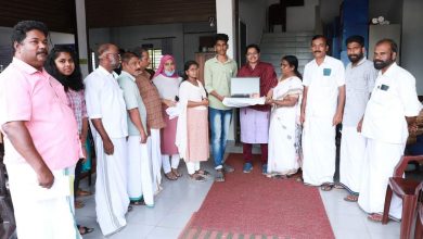 Photo of തളിക്കുളം ഗ്രാമപഞ്ചായത്ത് ജനകീയ ആസൂത്രണം 2022 23 പദ്ധതി പ്രകാരം മത്സ്യത്തൊഴിലാളികളുടെ മക്കൾക്ക് ലാപ്ടോപ്പ് വിതരണം നടത്തി