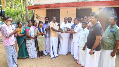 Photo of MLA . സി. സി. മുകുന്ദന്റെ ആസ്തിവികസന ഫണ്ട് ഉപയോഗിച്ച് വാങ്ങിയ പുസ്തകങ്ങൾ വിതരണം ചെയ്തു
