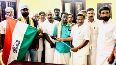 Photo of സി. പി. എമ്മിൽ നിന്ന് രാജി വെച്ചു കോൺഗ്രസ്സിൽ ചേർന്നു