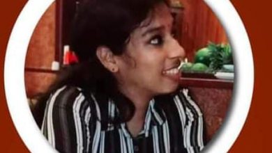 Photo of കൊട്ടാരക്കര താലൂക്ക് ആശുപത്രിയിൽ യുവാവിന്റെ കുത്തേത് വനിതാ ഡോക്ടർക്ക് ദാരുണാന്ത്യം. ഹൗസ് സർജനായ ഡോ.വന്ദന ദാസ് ആണ് മരിച്ചത്. 23 വയസായിരുന്നു.