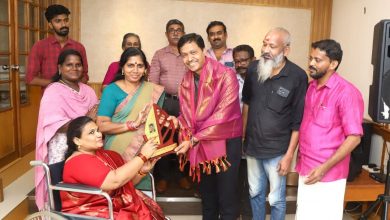 Photo of മികച്ച ചെമ്മീൻ കർഷകനുള്ള സംസ്ഥാന സർക്കാർ പുരസ്‌കാരം നേടിയഷൈൻ ഭാസ്ക്കരന് അനുമോദനവുമായി തൃപ്രയാർസർഗ്ഗ സംസ്കൃതി.