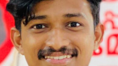 Photo of കാറിൽ ബൈക്കിടിച്ച് എസ്എഫ്ഐ ചേർപ്പ് ഏരിയ കമ്മിറ്റി അംഗം മരിച്ചു.