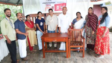 Photo of തളിക്കുളം ഗ്രാമപഞ്ചായത്ത് 2025 – 26 ജനകീയാസൂത്രണ പദ്ധതി പ്രകാരം മത്സ്യത്തൊഴിലാളികളുടെ മക്കൾക്ക് മേശ, കസേര വിതരണം നടത്തി