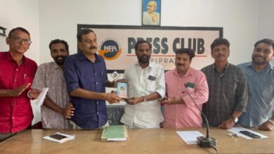 Photo of നാട്ടിക ഫർക്കജേർണലിസ്റ്റ് അസോസിയേഷൻ (പ്രസ് ക്ലബ് തൃപ്രയാർ) വി.ജി. ഹരികുമാറിനെ ആദരിച്ചു