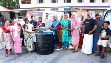 Photo of തളിക്കുളം ഗ്രാമപഞ്ചായത്ത് 2025-26 ജനകീയാസൂത്രണ പദ്ധതി പ്രകാരം മത്സ്യത്തൊഴിലാളികൾക്ക് വാട്ടർ ടാങ്ക് വിതരണം ചെയ്തു. തളിക്കുളം ഗ്രാമപഞ്ചായത്ത് പ്രസിഡണ്ട് പി ഐ