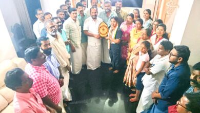 Photo of BDS ഉന്നത വിജയം നേടിയ ഡോ മീനു മണിലാലിനെ ആദരിച്ചു കോൺഗ്രസ്‌