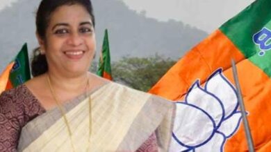 Photo of എൽഡിഎഫ് കൗൺസിലർ ബിജെപിയിൽ ചേർന്നു; സ്വതന്ത്ര സ്ഥാനാർത്ഥിയായി മത്സരിക്കും