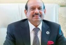 Photo of *മുണ്ടത്തിക്കോട് വെടിക്കെട്ട് അപകടത്തിലെ ഇരകൾക്ക് ലുലു ഗ്രൂപ്പ് ചെയർമാൻ എം.എ യൂസഫലി സാമ്പത്തിക സഹായം പ്രഖ്യാപിച്ചു* . മരിച്ച 14 പേരുടെ കുടുംബങ്ങൾക്ക് ഒരു ലക്ഷം രൂപ വീതവും പരിക്കേറ്റവർക്ക് അരലക്ഷം രൂപ വീതവും നൽകും