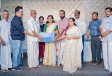 Photo of വറുതിക്കിടയിൽ ആശ്വാസവുമായി എം.എ യൂസഫലി; നാട്ടികയിലെ മത്സ്യബന്ധന തൊഴിലാളികൾക്ക് ഭക്ഷ്യകിറ്റുകൾവിതരണം ചെയ്തു