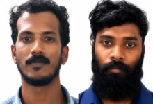 Photo of വീട്ടിൽക്കയറി യുവാവിനെ ചുറ്റികയും ജാക്കി ലിവറും ഉപയോഗിച്ച് തലക്കടിച്ച് കൊലപ്പെടുത്താൻ ശ്രമിച്ച കേസിലെ രണ്ട് പ്രതികൾ അറസ്റ്റിൽ; പ്രതികൾ റിമാന്റിലേക്ക്