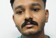 Photo of തലോരിൽ ഹോട്ടലിന് മുന്നിൽ പാർക്ക് ചെയ്തിരുന്ന ബൈക്ക് മോഷ്ടിച്ച പ്രതി പുതുക്കാട് പോലീസിന്റെ പിടിയിൽ.