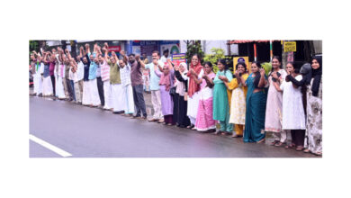 Photo of ഇന്ത്യയുടെ 80-ാമത് സ്വാതന്ത്ര്യദിനാഘോഷം: വലപ്പാട് മർച്ചന്റ്സ് അസോസിയേഷൻ ലഹരിക്കെതിരെ ‘ ഓപ്പറേഷൻ തൂഫാൻ’ ഐക്യദാർഢ്യം തീർത്തു.
