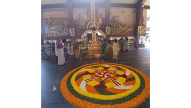 Photo of പാറമേക്കാവ് ക്ഷേത്രത്തിലെ അത്തപ്പൂക്കളം.