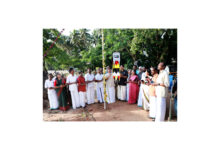 Photo of തൃപ്രയാർ ജലോത്സവത്തിന് കൊടിയേറി.