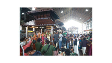 Photo of ഏഴു മണിക്കൂറിൽ 416 വിവാഹങ്ങൾ ചരിത്രമെഴുതി ഗുരുവായൂർ.