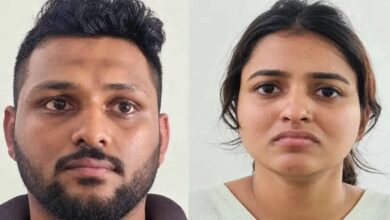 Photo of നഴ്‌സിംഗ് വിദ്യാര്‍ത്ഥി സൂര്യയും അജ്‌മലും ഒരാഴ്ച വില്‍ക്കുന്നത് 10 കിലോ എംഡിഎംഎ, പിടിയിലായത് ആഡംബര ഫ്ലാറ്റില്‍ നിന്ന്.