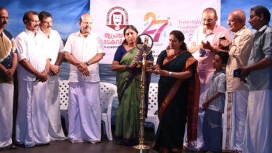 Photo of 15 ദിനങ്ങൾ നീണ്ടുനിൽക്കുന്ന നാടക രാവിന് തൃപ്രയാറിൽ തുടക്കമായി.