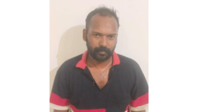 Photo of ബ്ലൂടൂത്ത് സ്പീക്കറെച്ചൊല്ലിയുള്ള തർക്കത്തിൽ കുടുംബത്തെ മർദിച്ച് മണ്ണെണ്ണയൊഴിച്ച് തീക്കൊളുത്താൻ ശ്രമിച്ച നിരവധി കേസുകളിൽ പ്രതിയായ രാം വിലാസ് പിടിയിൽ.