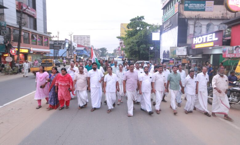 Photo of മന്ത്രി ഒ ജി ജനീഷിനെതിരെയുള്ള സിപിഎം ഡിവൈഎഫ്ഐ അക്രമം തൃപ്രയാറിൽ കോൺഗ്രസ് പ്രതിഷേധ പ്രകടനം നടത്തി.