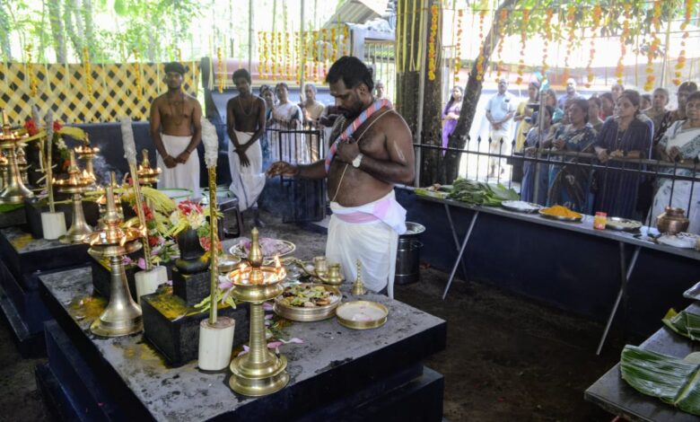 Photo of നാട്ടിക ഇയാനി ശ്രീ ഭഗവതി ക്ഷേത്രത്തിൽ നാഗപൂജ നടന്നു.
