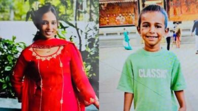 Photo of വലപ്പാട് ബീച്ചിൽ ഭാര്യയേയും നാലര വയസ്സുള്ള മകനേയും കഴുത്തറുത്ത് കൊലപ്പെടുത്തി.